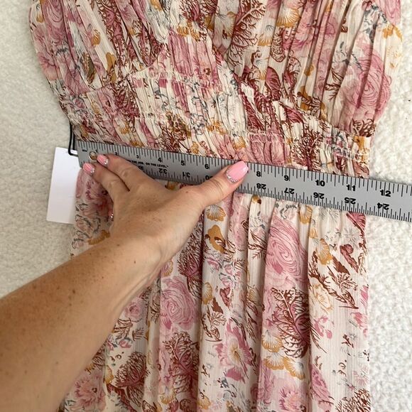 Floret Stuidios Dress Womens XS Smocked Waist Corset Detail Tiered Taupe Mauv - Picture 4 of 9